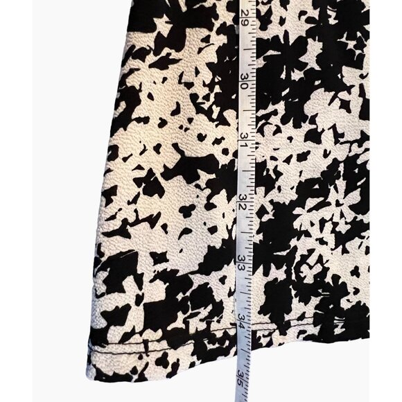 ✅3/$20 Sale-JULIAN TAYLOR NY-NEW  Stunning Black&Ivory Crepe Flared Dress-Sz 10 - Picture 9 of 13